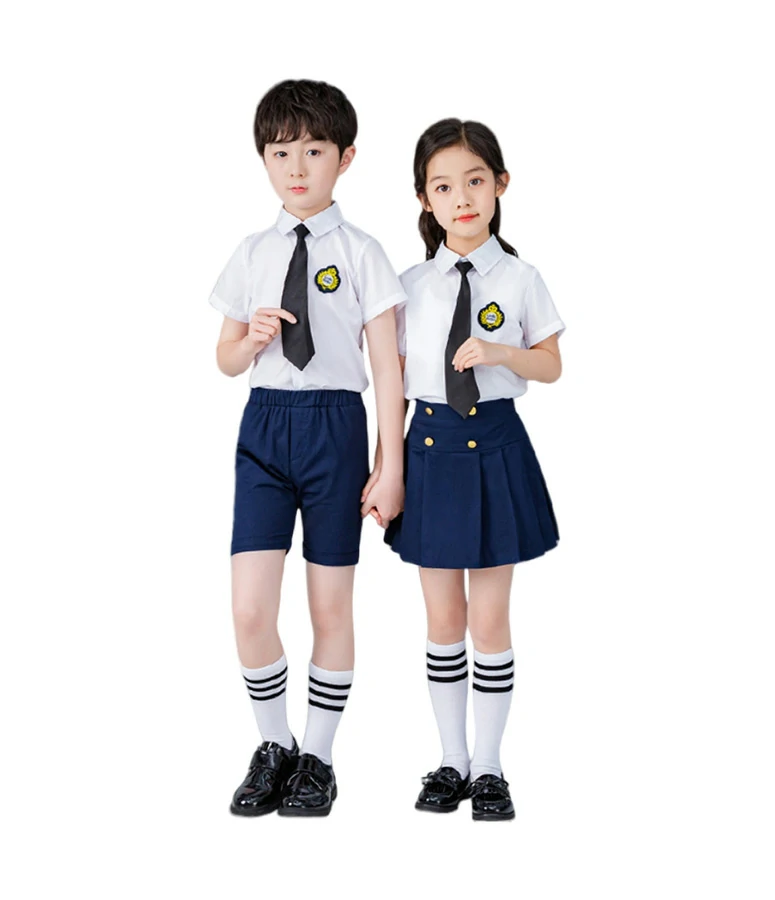Short-sleeved children's suit